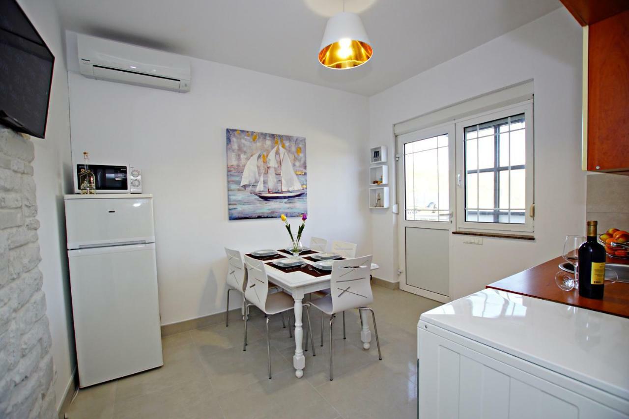 Apartments Villa Ra Zaboric Eksteriør bilde