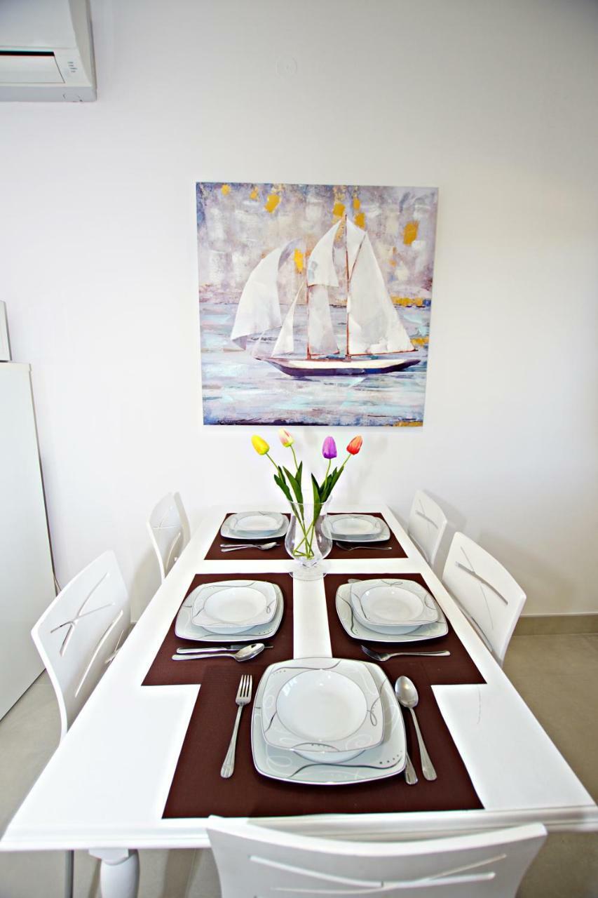 Apartments Villa Ra Zaboric Eksteriør bilde